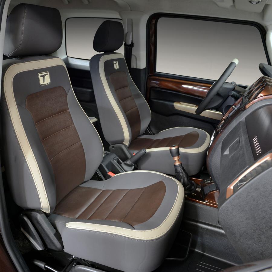 Интерьер Troller T4 Off-Road Concept 2014 года  (фото 5 из 7)